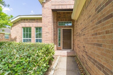 3611 Mahogany Trail, Pearland, TX 77584 - photo 2