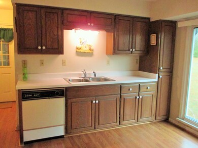 304 Walker St, Manchester, TN 37355 - photo 5