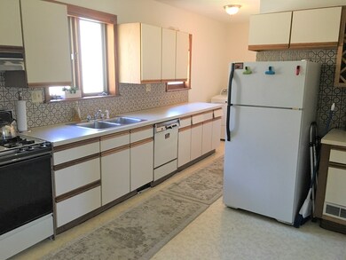 559 Somerville Ave unit 2, Somerville, MA 02143 - photo 5