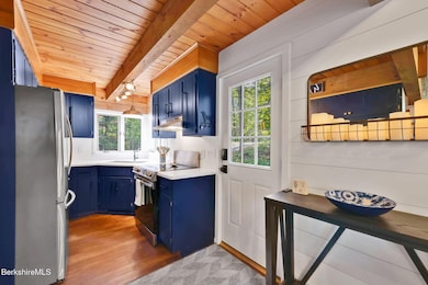 136 E Otter Dr, Tolland, MA 01034 - photo 5