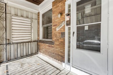 1202.5 Woodland Ave, Marshall Shadeland, PA 15212 - photo 4