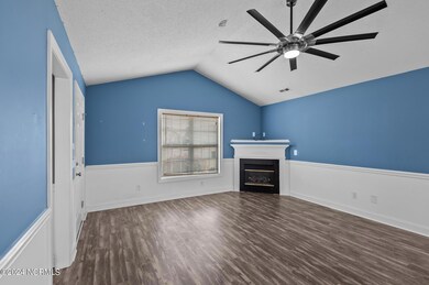 2608 Sawgrass Dr unit A, Winterville, NC 28590 - photo 4