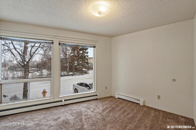 907 W 27th Ave unit 3, Anchorage, AK 99503 - photo 5