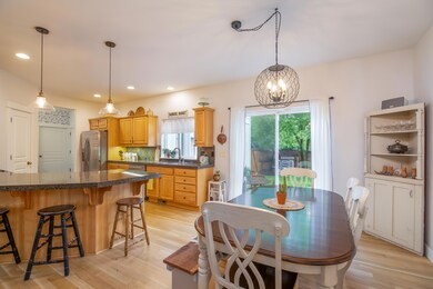 20429 Aberdeen Dr, Bend, OR 97702 - photo 4