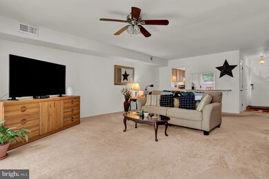 3 Thistle Ct unit 126, Wilmington, DE 19810 - photo 6