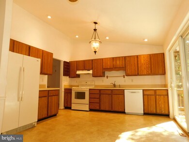 3776 Tarrington Place, White Plains, MD 20695 - photo 6