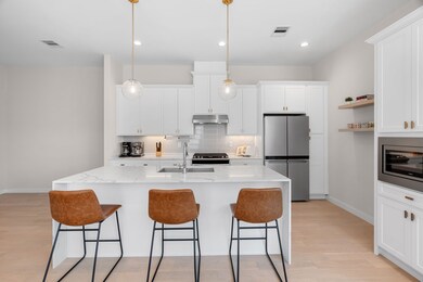 825 Martin St, Houston, TX 77018 - photo 3