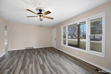 1641 Park Ave, Sycamore, IL 60178 - photo 5