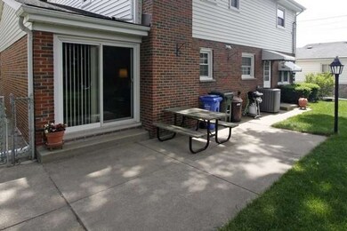 1482 Webster Ln, Des Plaines, IL 60018 - photo 7