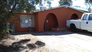 Colter St Front