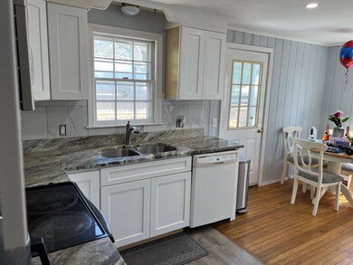 12 Crestwood Ln, Dennis Port, MA 02639 - photo 6