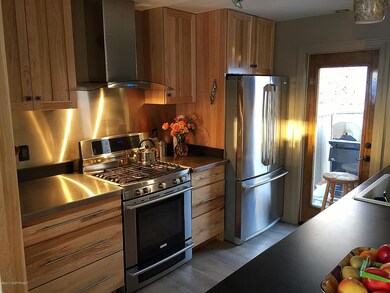 2920 Jones Ave, Anchorage, AK 99517 - photo 4