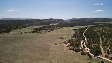 4 Peaches Ln, Mt. Carmel, UT 84755 - photo 2