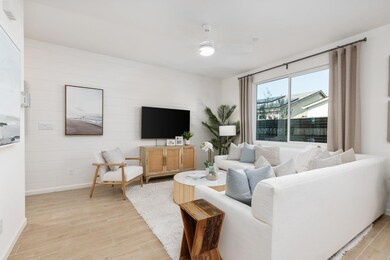 6546 E Crimson Dr, Fresno, CA 93727 - photo 5