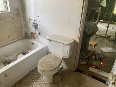 2512 Caplin St, Houston, TX 77026 - photo 5