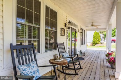 9034 Dumhart Rd, Laurel, MD 20723 - photo 5