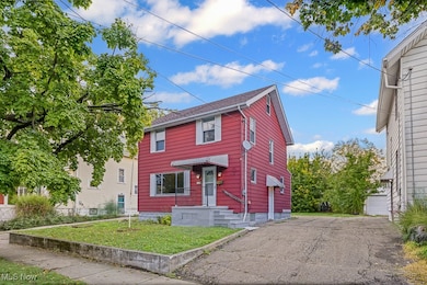 2209 25th St SW, Akron, OH 44314 - photo 3