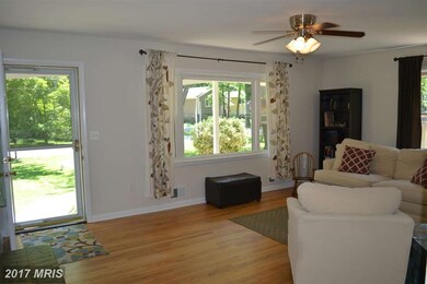 116 Maple Dr, Annapolis, MD 21403 - photo 2