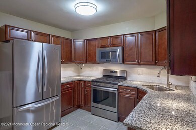 140 Pendleton Pl13 72