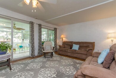 51 Edgewood Ave, Nashua, NH 03064 - photo 2