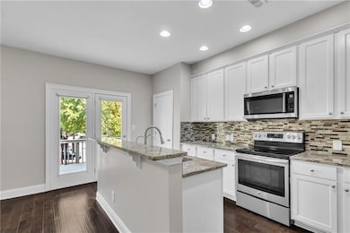 2276 Whiteoak Dr SE, Smyrna, GA 30080 - photo 6