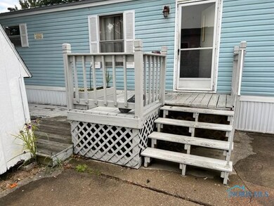 715 E North St, West Unity, OH 43570 - photo 2