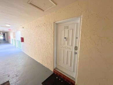 4152 NW 90th Ave unit 206, Coral Springs, FL 33065 - photo 3