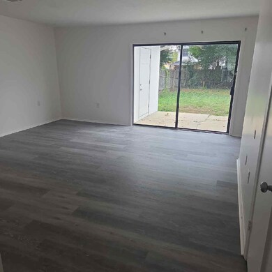 90 6th Ave unit 4, Shalimar, FL 32579 - photo 4