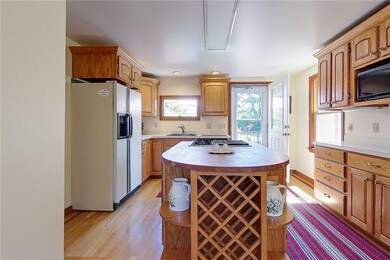 1st flr kitchen

