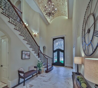 14003 Woodthorpe Ln, Houston, TX 77079 - photo 2