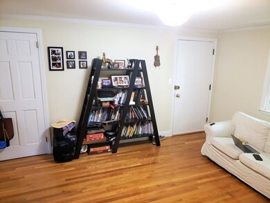 8 Kenwood St unit 4, Cambridge, MA 02139 - photo 4