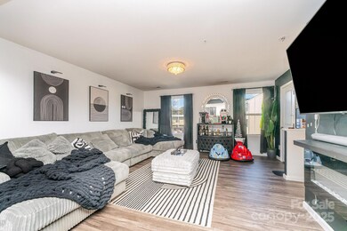 2619 Mccurdy Trail, Charlotte, NC 28269 - photo 6