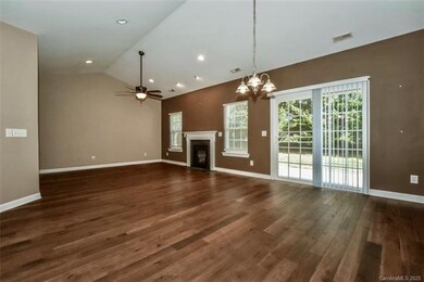 117 Planters Dr, Statesville, NC 28677 - photo 7