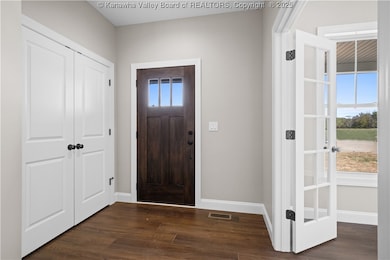 140 Sanctuary Dr, Fraziers Bottom, WV 25082 - photo 5