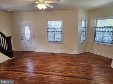 522 S Broadway, Pitman, NJ 08071 - photo 3