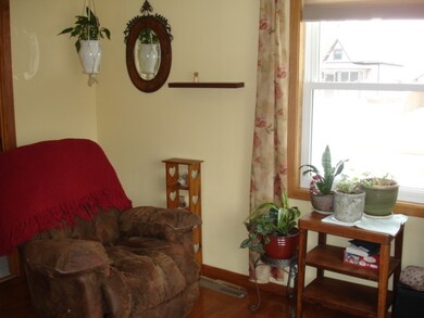 Living Room<|><|>