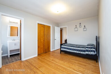 354 E Saint Charles Rd, Elmhurst, IL 60126 - photo 2