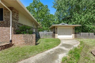 2 Weston Ln, Bella Vista, AR 72715 - photo 3