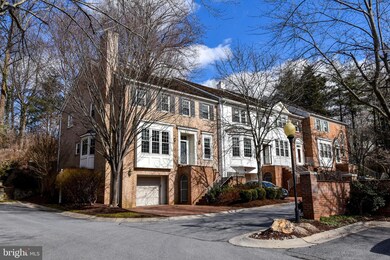 7907 Quarry Ridge Way, Bethesda, MD 20817 - photo 2