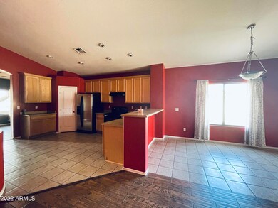 view to kitchen and Family rm