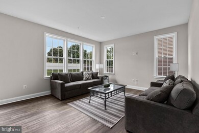 6408 Meadows Ln, Columbia, MD 21045 - photo 7