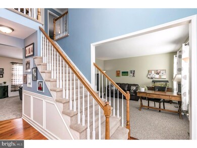 595 Kohlman Cir, Hatfield, PA 19440 - photo 2