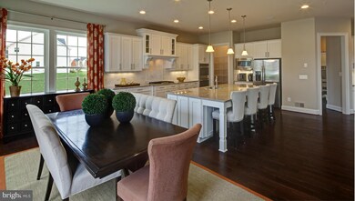 104 Castle Oak Ct, Clarksburg, MD 20871 - photo 5