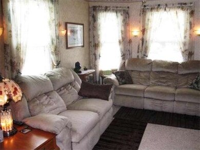 23 Wareham St, Springfield, MA 01108 - photo 7