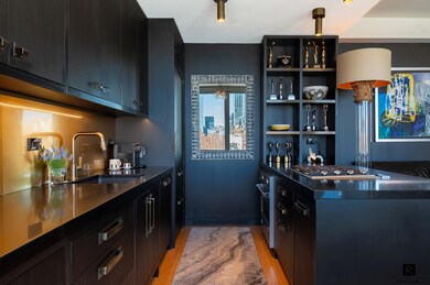 450 W 17th St unit 1702, New York, NY 10011 - photo 5