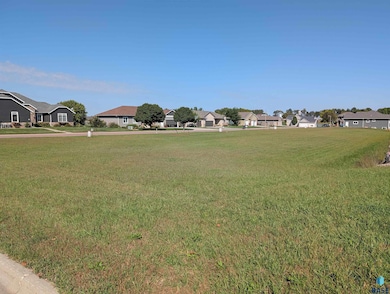 0 Lt 1 Bk 8 Birdie Dr, Dell Rapids, SD 57022 - photo 2