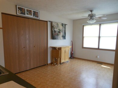 6344 Summit Pointe Way, Newburgh, IN 47630 - photo 4