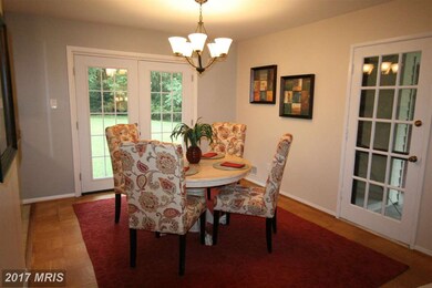 5215 Portsmouth Rd, Fairfax, VA 22032 - photo 7