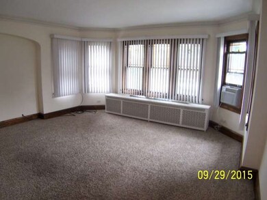 5220 W Oakdale Ave, Chicago, IL 60641 - photo 3