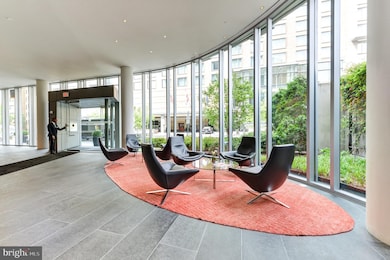 Residences at 22 West unit 1C, Washington, DC 20037 - photo 4